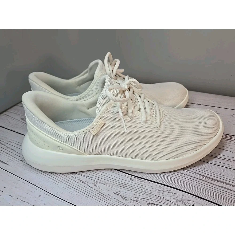 Kizik Madrid Eco Knit Mens 10.5 White‎ Cream Shoes Athletic Running Walking